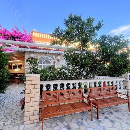 Bed & Breakfast Rab Palit ภายนอก รูปภาพ